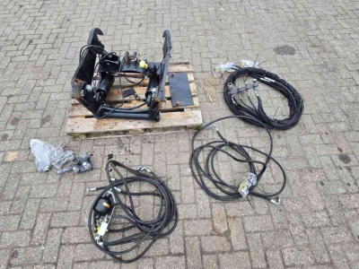 Relevage avant & Prise de force avant Zuidberg Fronthef passend op o.a. MF5400