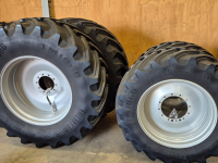 Roues, Pneus, Jantes, Barillets Jumelage  Trelleborg 750/70R44 + 650/60R38