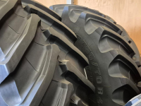 Roues, Pneus, Jantes, Barillets Jumelage  Trelleborg 750/70R44 + 650/60R38