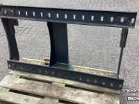 Attaches rapides godets  VDW adaptor / adapter met Merlo opname / aansluiting
