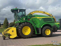 Ensileuse automotrice John Deere 8400 HAKSELAAR