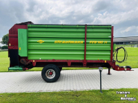 Remorque distributrice Strautmann FVW 140H