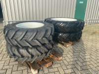 Roues, Pneus, Jantes, Barillets Jumelage Michelin Agribib 13.6R38 + 13.6R24 op verstel velgen