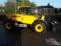 Chargeuse sur pneus telescopique JCB 525-60 AgriPlus
