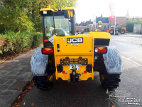 Chargeuse sur pneus telescopique JCB 525-60 AgriPlus