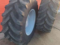 Roues, Pneus, Jantes, Barillets Jumelage Firestone 440/65x24 10%