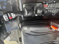 Chargeuse sur pneus Giant Demo G2700 X-xta HD+ Optie Hefvering!