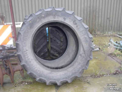 Roues, Pneus, Jantes, Barillets Jumelage Continental AC 85  420/85 x 38