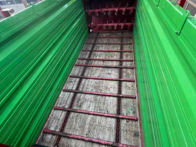 Remorque distributrice Strautmann FWH 140 H
