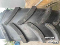 Roues, Pneus, Jantes, Barillets Jumelage Vredestein 520x85R38 traction