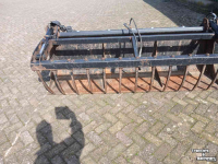 Godet de chargeur frontal  250 meter