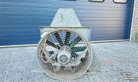 Système de ventilation d&#8216;entrepot  Ventilator