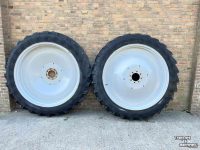Roues, Pneus, Jantes, Barillets Jumelage Taurus 270/95R46 70%