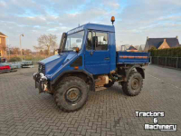 Tracteur Mercedes Benz U90