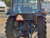 Tracteur Ford 5600 supercab