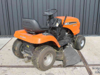 Tracteur Tondeuse Autoporté Husqvarna LT131 zitmaaier maaitrekker gazonmaaier