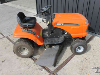 Tracteur Tondeuse Autoporté Husqvarna LT131 zitmaaier maaitrekker gazonmaaier