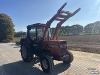 Tracteur pour horticulture International International 745xl