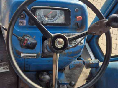 Tracteur Ford 5600 supercab