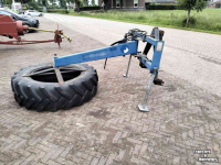 Pousse fourrage à pneu AP VB 38 A voeraanveegband