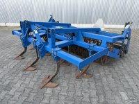 Cultivateur  Cultivator met pakkerrol