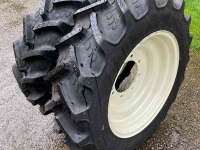 Roues, Pneus, Jantes, Barillets Jumelage International Case-IH set wielen nieuw BKT 280/85R24