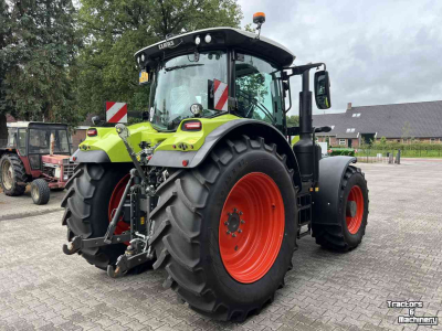 Tracteur Claas Arion 660