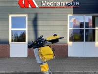Plaques vibrantes Bomag BT 60
