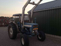 Tracteurs anciens Ford 4000 met voorlader