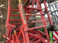 Cultivateur Evers Welsch 23 tands hydr. opklapbaar met rollen
