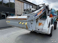 Remorque distributrice Storti Labrador 120
