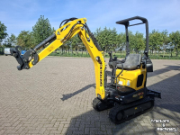 Mini pelleteuse New Holland E14D