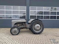 Tracteurs anciens Ferguson TEF Oldtimer Tractor