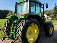 Tracteur John Deere 6400
