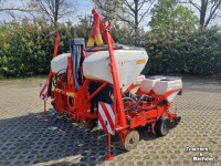 Semoir monograine Kuhn Maxima 2 TD 6 rij maiszaaimachine