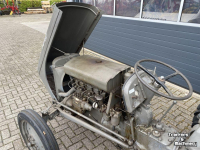 Tracteur Massey Ferguson TEF