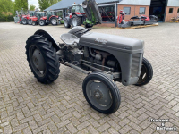 Tracteur Massey Ferguson TEF