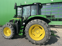 Tracteur John Deere 6M 125