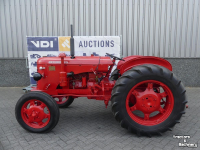 Tracteurs anciens David Brown 25D