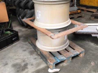Roues, Pneus, Jantes, Barillets Jumelage Valtra W18L X 28