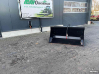 Chargeuse sur pneus Giant HKB-1800 hoogkiepbak Giant