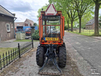 Tracteur pour vignes et vergers Holder A550