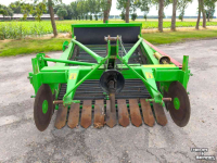 Arracheuse de pommes de terre Unia Wega 1400
