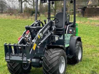 Chargeuse sur pneus Pitbull X27-50E