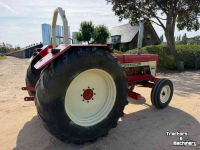 Tracteur International 946