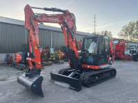 Pelleteuse Kubota KX080-4