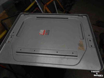 Pièces d‘occasion pour tracteurs Massey Ferguson 675/690/698/699