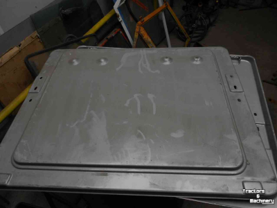 Pièces d‘occasion pour tracteurs Massey Ferguson 675/690/698/699