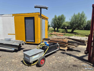 Autres matériel et accessoires d´étable Poortman weide drinkbak solar
