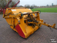 Balayeur STH gazonveegmachine